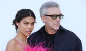 Vincent Cassel e Narah Baptista: l'abbraccio a Parigi che svela la loro nuova storia d'amore