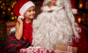 Tra magia e realt&agrave;: quando e come rivelare la vera identit&agrave; di Babbo Natale ai bambini