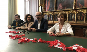 Un fischietto rosso per dire basta alla violenza di genere