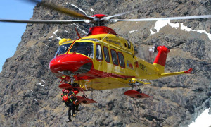 Escursione a rischio: soccorsi in elicottero per coppia imprudente a Belluno