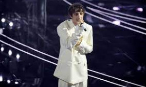 Scandalo plagio a Sanremo: Sangiovanni accusato di copiare Mida