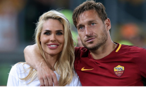 Totti e Ilary, scontro sull'assegno di mantenimento: lui vuole dimezzarlo