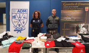 Sequestro di capi contraffatti all'aeroporto di Cagliari: scattano le sanzioni