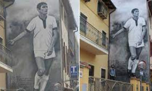 Un omaggio a Gigi Riva: un murale a Muravera