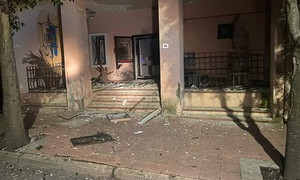 Esplosione al Municipio di Ottana, nel Nuorese: danni considerevoli all'edificio
