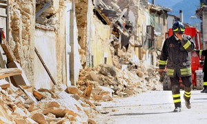 L'Aquila, 15 anni dopo il terremoto: Mattarella ribadisce l'obbligo della ricostruzione