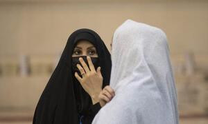 Iran, nuove misure contro le donne senza hijab