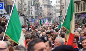 25 Aprile: l'Italia celebra la Liberazione tra cortei, commemorazioni e tensioni