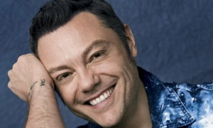 Tiziano Ferro: &quot;L'obesit&agrave; mi ha marchiato a fuoco, ho perdonato Mara Maionchi&quot;