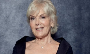 Caterina Caselli tra i 35 neo cavalieri del Lavoro insieme a Marina Berlusconi