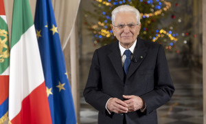 Mattarella arriva a Cagliari, appuntamento per l&rsquo;inizio del prossimo anno scolastico
