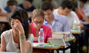 Al via l'esame di maturit&agrave; per 526mila studenti, le 7 tracce della prima prova