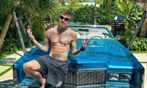 Fedez sbarca su OnlyFans: "Ecco cosa mostrer&ograve;"