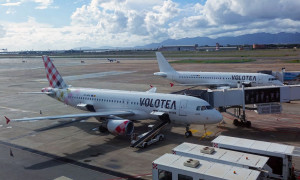 Caro-voli, Adiconsum: tariffe in salita per tutti gli scali dell'Isola