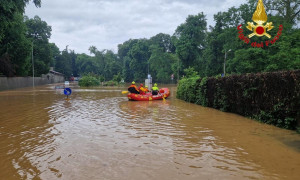 Varese e provincia sotto tempesta: allagamenti, alberi caduti e disagi alla circolazione