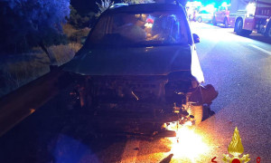 Un uomo muore in Sardegna dopo aver investito delle pecore e poi essere stato travolto da un pirata