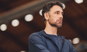 Roul Bova: operato d&rsquo;urgenza al ginocchio, sui social si scusa con il pubblico