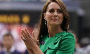 Kate Middleton torna in chiesa per la prima volta dopo la diagnosi di tumore