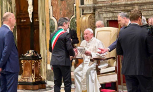 Il Sindaco Massimo Zedda in udienza da Papa Francesco