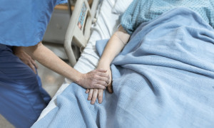 Sanit&agrave;, arriva la nuova figura dell'assistente infermiere