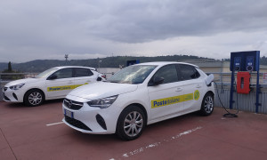 Anche in Sardegna i mezzi di Poste Italiane per la giornata nazionale della colletta alimentare