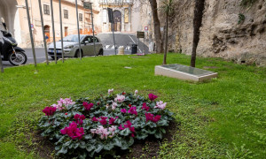 &ldquo;Neanche con un fiore&rdquo;, la Polizia locale nelle scuole contro la violenza di genere