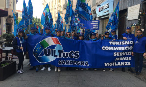 Sciopero nazionale: 3.000 in piazza a Cagliari contro la manovra Meloni