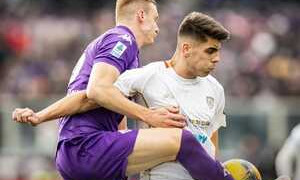 Alla Viola basta Cataldi: Cagliari sconfitto 1-0 al Franchi