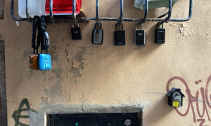 Vietate le key box per gli affitti brevi a Cagliari