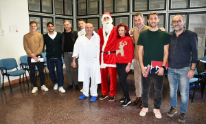 Sassari, la Torres Calcio porta il Natale in Pediatria