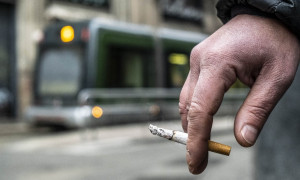 Milano vieta il fumo all&rsquo;aperto, Olbia segue l&rsquo;esempio