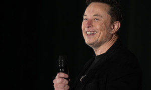 Cecilia Sala, Nyt: "Elon Musk &egrave; intervenuto per favorire il rilascio&rdquo;. L&rsquo;Iran smentisce