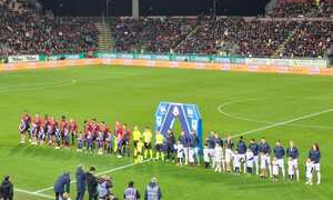 Piccoli non basta al Cagliari: la Lazio vince 2-1 alla Unipol Domus