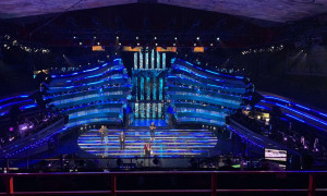 Sanremo 2025, scoppia il gossip: passione segreta dietro le quinte dell&rsquo;Ariston?