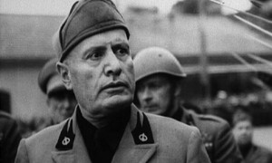 Sal&ograve; revoca la cittadinanza onoraria a Benito Mussolini dopo oltre 100 anni