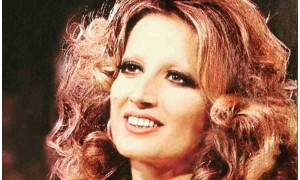 Mina compie 85 anni: la "Tigre di Cremona" che non ha mai smesso di ruggire