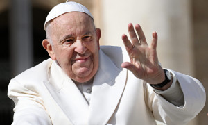 Verso un nuovo Conclave: 135 cardinali pronti a scegliere il futuro Papa