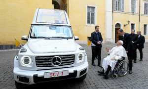 Morte del Papa, cosa succede alla Papamobile