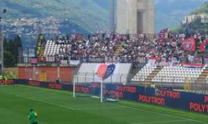 Cagliari, ancora una sconfitta: al Sinigaglia vince il Como 3-1