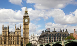 Londra, Starmer annuncia la riforma sull&rsquo;immigrazione