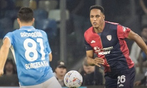 McTominay-Lukaku e il Napoli &egrave; in paradiso: Cagliari spettatore del quarto Scudetto partenopeo