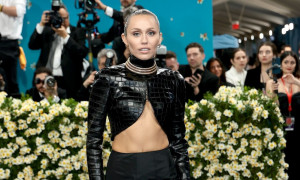 Miley Cyrus, dal set alla terapia intensiva: un video &ldquo;Walk of Fame&rdquo; quasi fatale