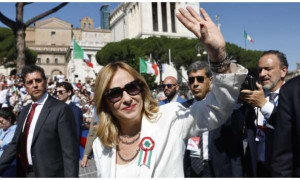 Meloni annuncia che andr&agrave; alle urne ma non voter&agrave;: esplode la polemica sul referendum CGIL