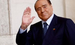 A due anni dalla morte di Silvio Berlusconi, il ricordo di Mediaset con uno speciale