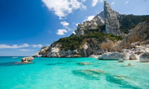 Estate 2025, 1 turista italiano su 10 andr&agrave; in vacanza in Sardegna