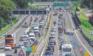 Esodo d&rsquo;estate: prime partenze senza criticit&agrave;, ma il bollino rosso &egrave; alle porte