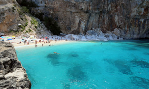 Best beaches 2025: le top 30 spiagge italiane pi&ugrave; amate quest&rsquo;anno