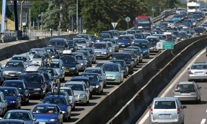 Anas, nel primo weekend di luglio traffico intenso gi&agrave; nel pomeriggio