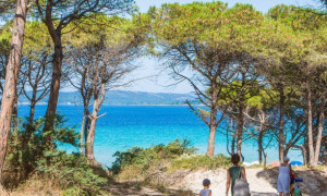 Estate da salasso: ombrelloni sempre pi&ugrave; cari, rincari fino al 9% nelle spiagge italiane