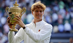 Sinner, il sogno diventa eterno: trionfo a Wimbledon e privilegi a vita
